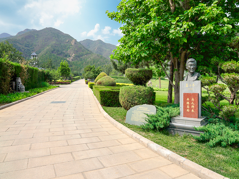 杭州钱江陵园怎么样（周末能够正常选墓吗）